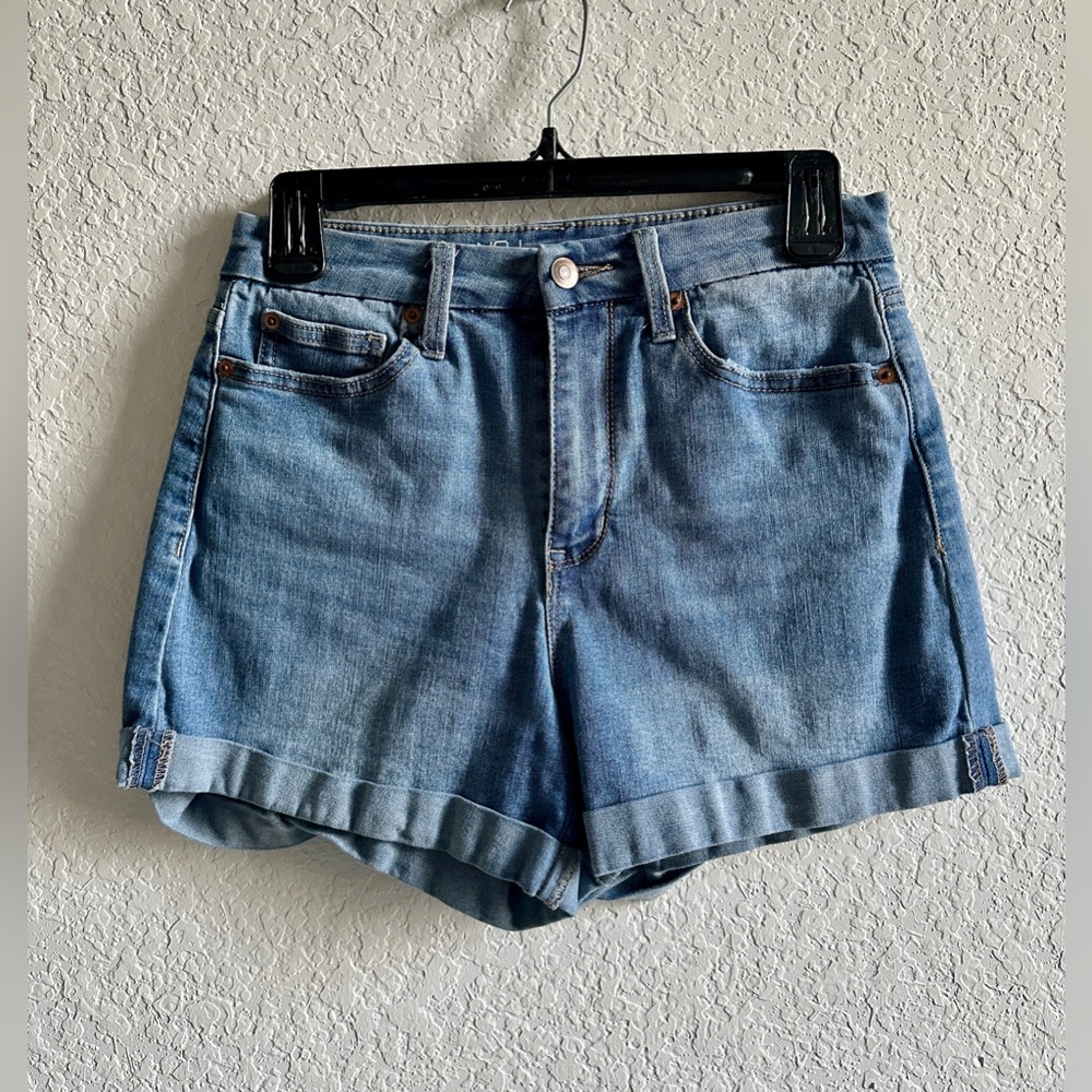 No Boundaries  |  Denim Jean Shorts